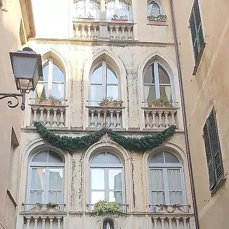 Apartamento Sleeps 8 Finale Ligure